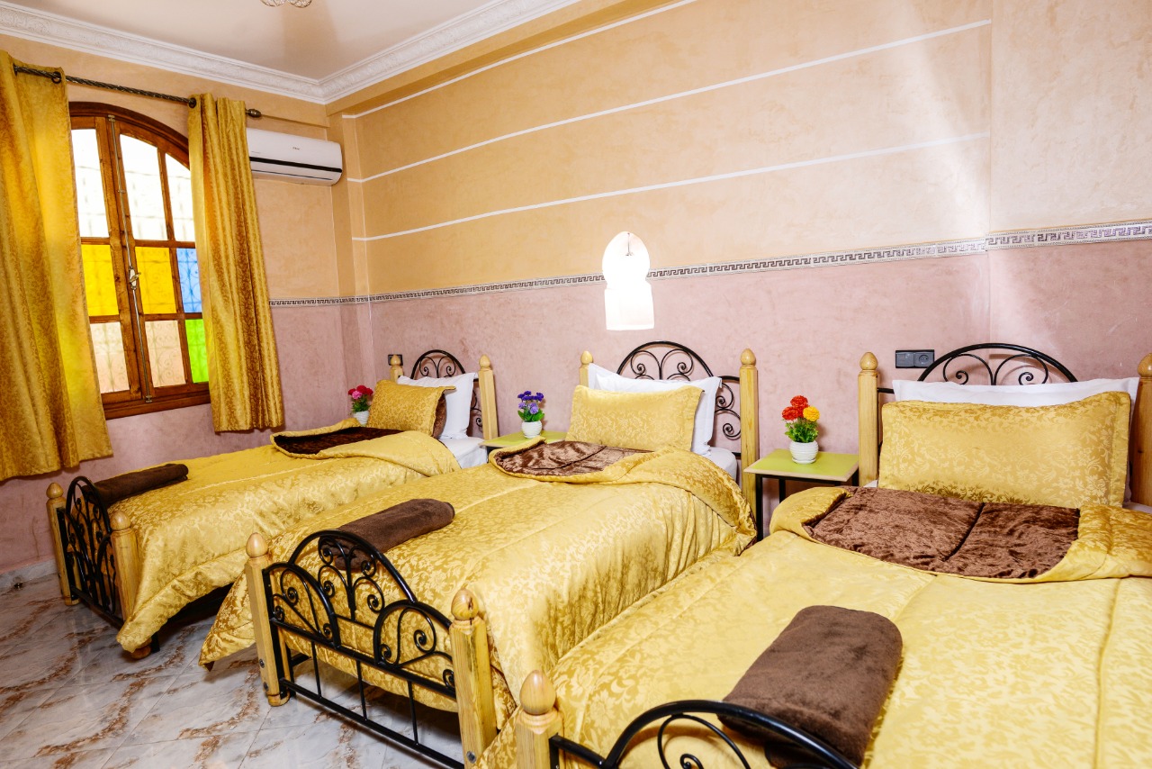 CHAMBRE TRIPLE FAOUZI HOTEL